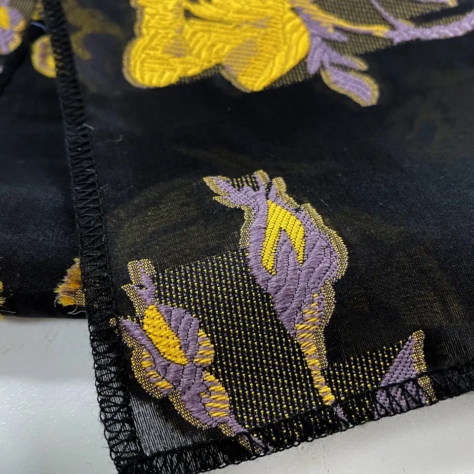 Hangzhou Kangman Textile Co., Ltd.Jacquard Garment Silk Fabric For Ladies Shirt