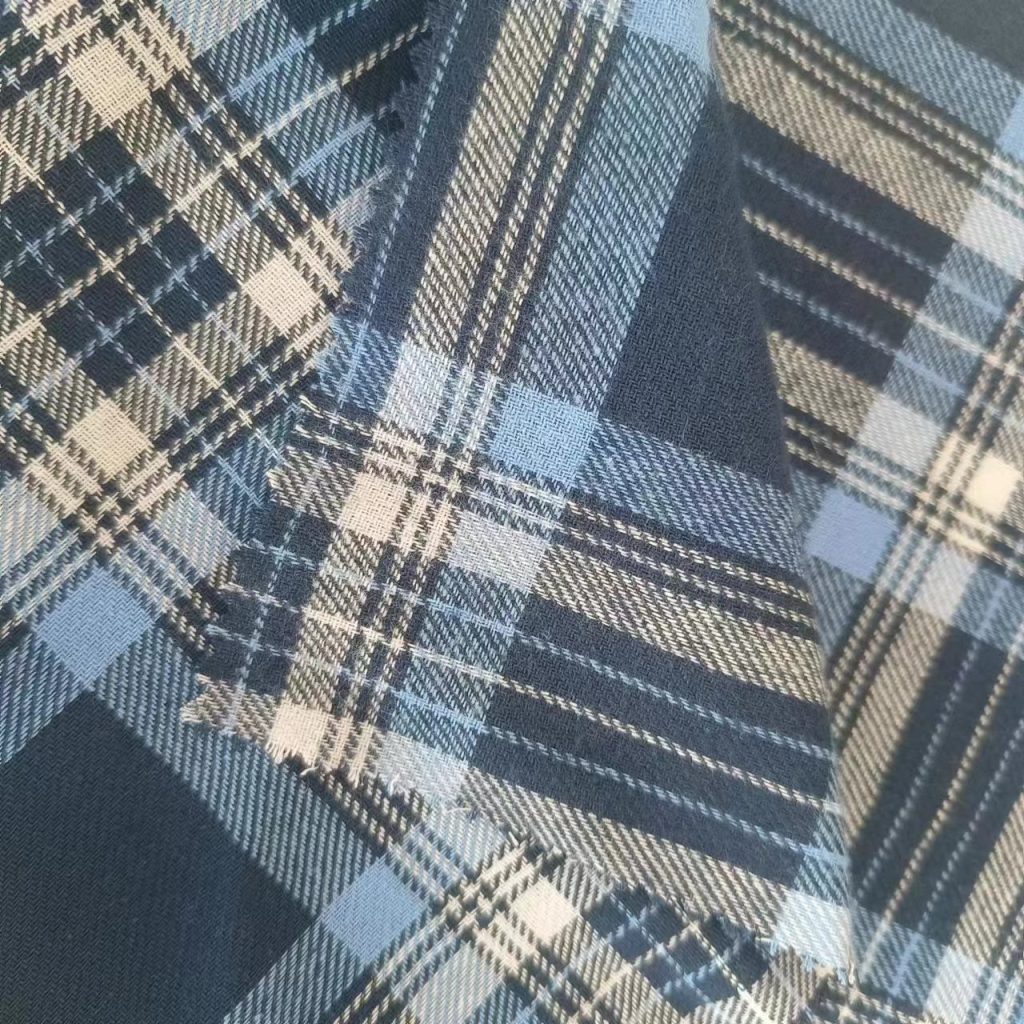 Hangzhou Kangman Textile Co., Ltd.21*21 Cotton Yarn-dyed Plaid Fabric