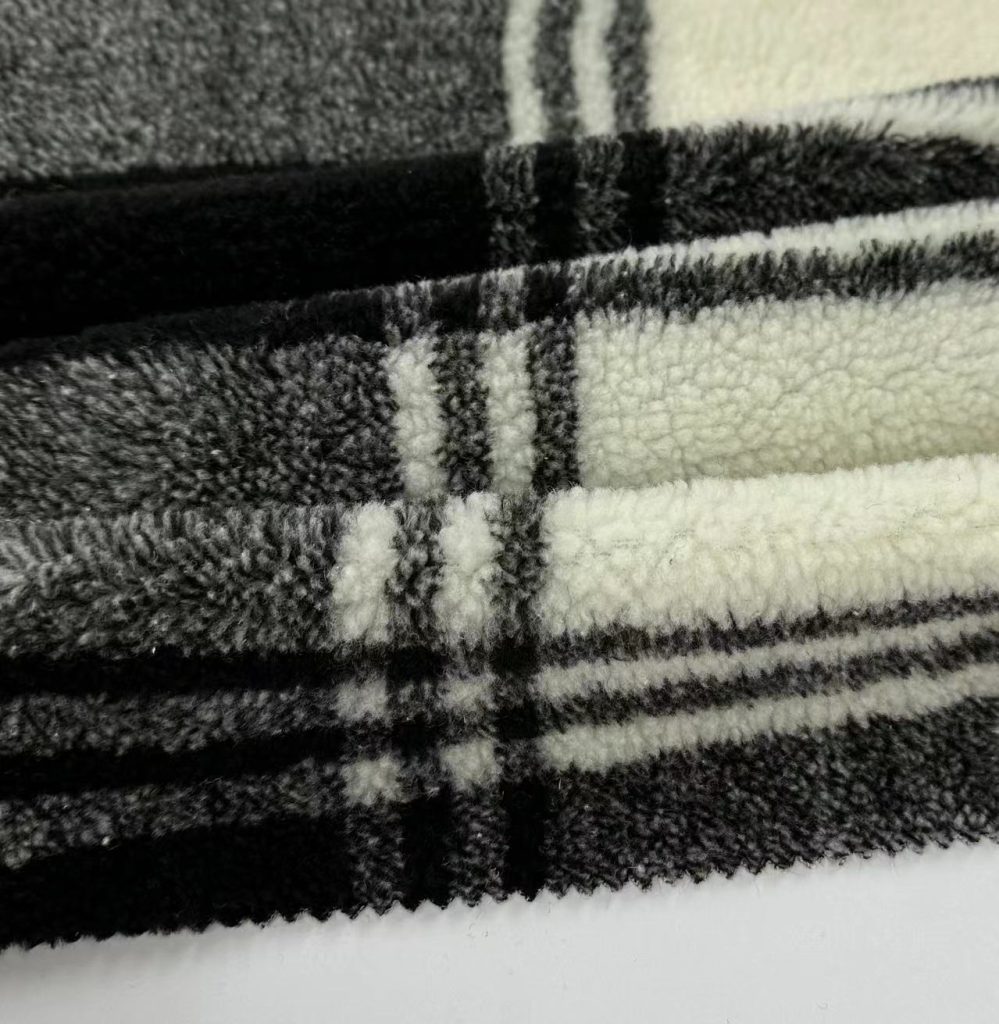 Hangzhou Kangman Textile Co., Ltd.Plaid Polyester Fleece Sherpa Fabric