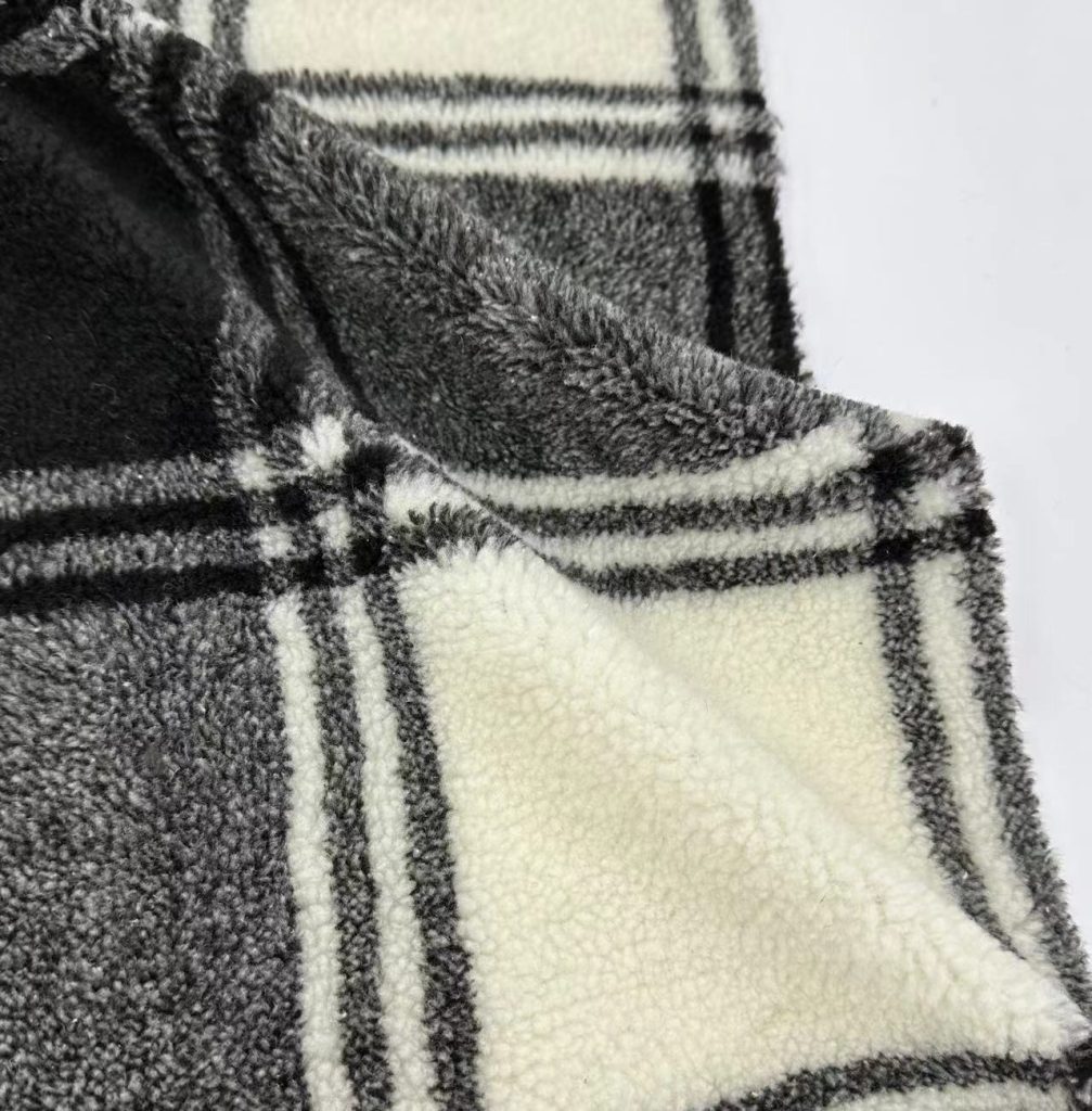 Hangzhou Kangman Textile Co., Ltd.Plaid Polyester Fleece Sherpa Fabric