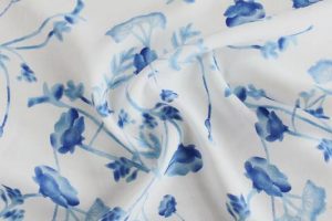 Single Sided Printed Lotus Pattern Fabric for Usual Wear